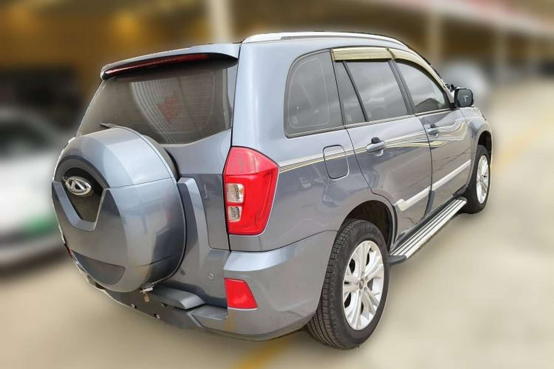 Used Chery Tiggo 3 2020 Million Global Edition 1.5L Manual Fashion Model Exterior 5