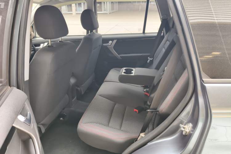 Used Chery Tiggo 3 2020 Million Global Edition 1.5L Manual Fashion Model Interior 4