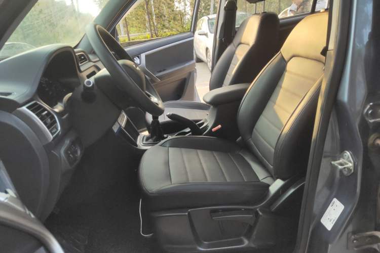 Used Chery Tiggo 3 2020 Million Global Edition 1.5L Manual Fashion Model Left Front Seat