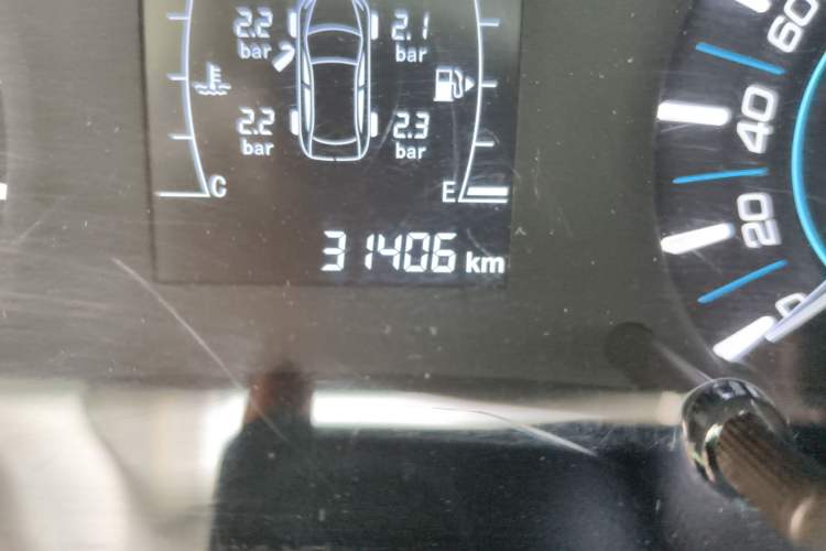 Used Chery Tiggo 3 2020 Million Global Edition 1.5L Manual Fashion Model Odometer Close Up