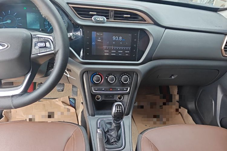 Used Chery Tiggo 3 2020 Million Global Edition 1.5L Manual Elite Model Audio And AC Panel