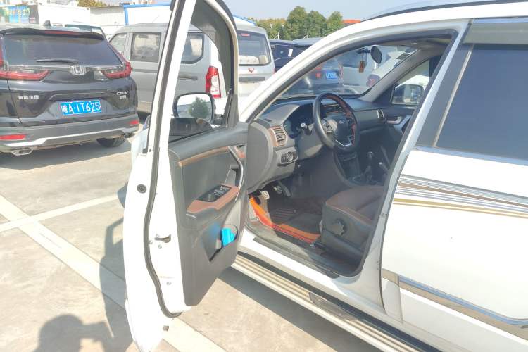 Used Chery Tiggo 3 2020 Million Global Edition 1.5L Manual Elite Model Driver Seat
