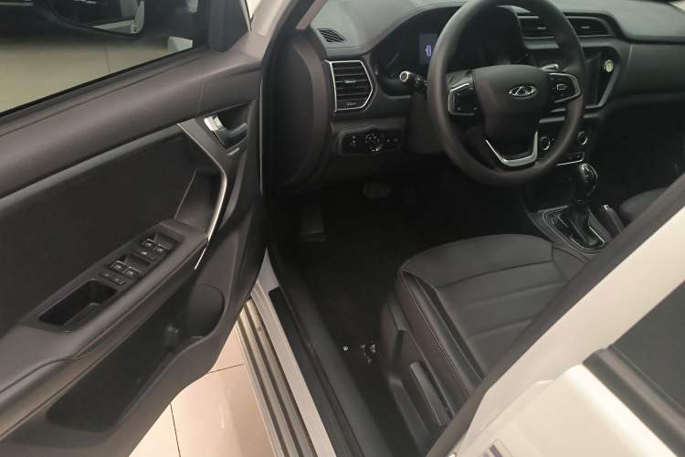 Used Chery Tiggo 3 2020 Million Global Edition 1.5T CVT Elite Model Driver Seat