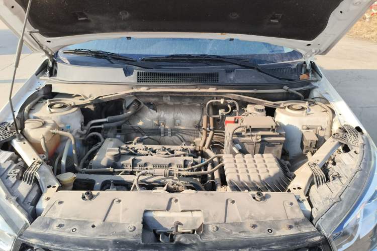 Used Chery Tiggo 3 2020 Million Global Edition 1.5L Manual Fashion Model Engine Bay