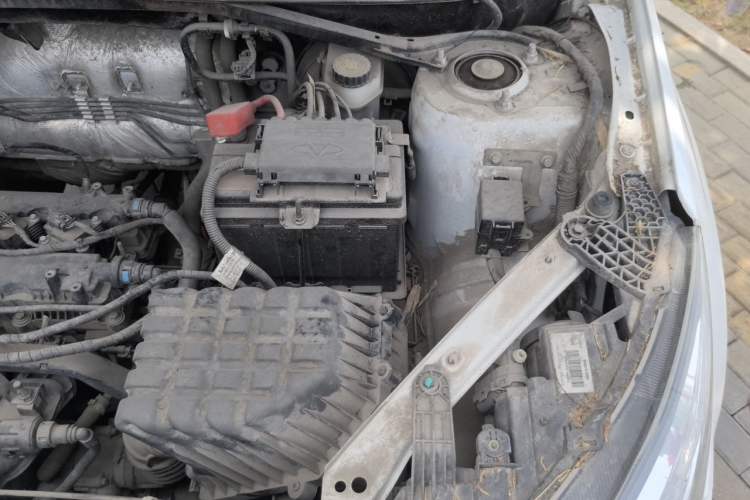 Used Chery Tiggo 3 2020 Million Global Edition 1.5L Manual Fashion Model Engine Bay Left