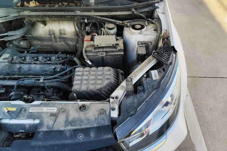 Used Chery Tiggo 3 2020 Million Global Edition 1.5L Manual Fashion Model Engine Bay Left