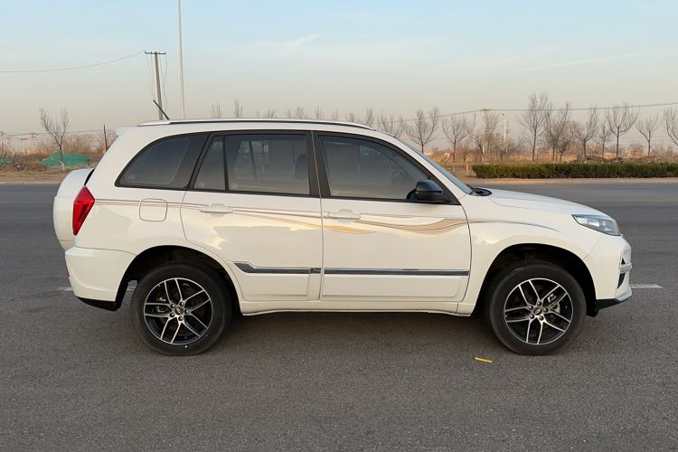 Used Chery Tiggo 3 2020 Million Global Edition 1.5L Manual Elite Model Exterior 2