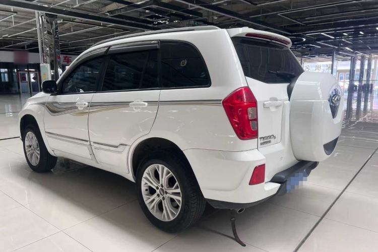 Used Chery Tiggo 3 2020 Million Global Edition 1.5L Manual Fashion Model Exterior 3