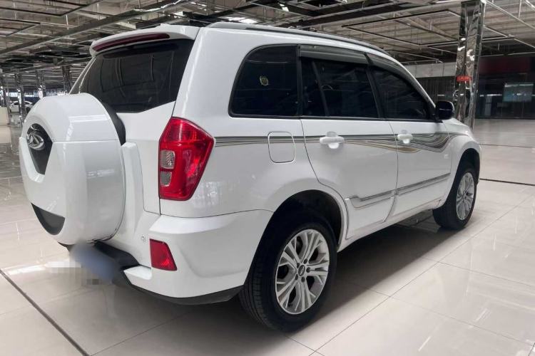 Used Chery Tiggo 3 2020 Million Global Edition 1.5L Manual Fashion Model Exterior 5
