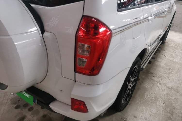 Used Chery Tiggo 3 2020 Million Global Edition 1.5T CVT Elite Model Exterior 6