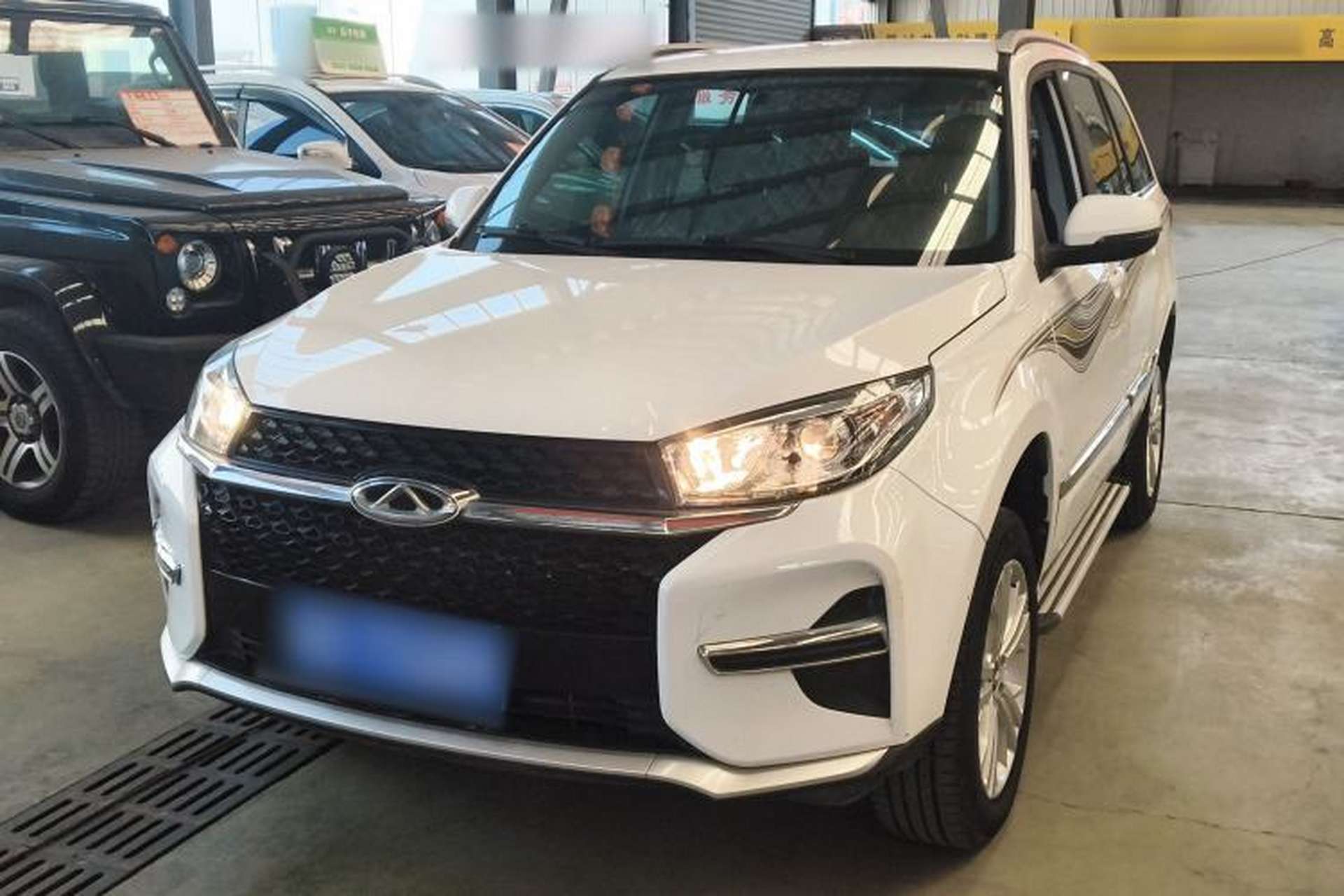 Used Chery Tiggo 3 2020 Million Global Edition 1.5L Manual Fashion Model Front Left 45 Deg