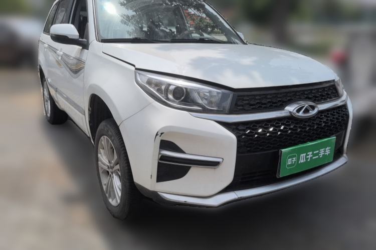 Used Chery Tiggo 3 2020 Million Global Edition 1.5L Manual Fashion Model Front Right 45 Deg
