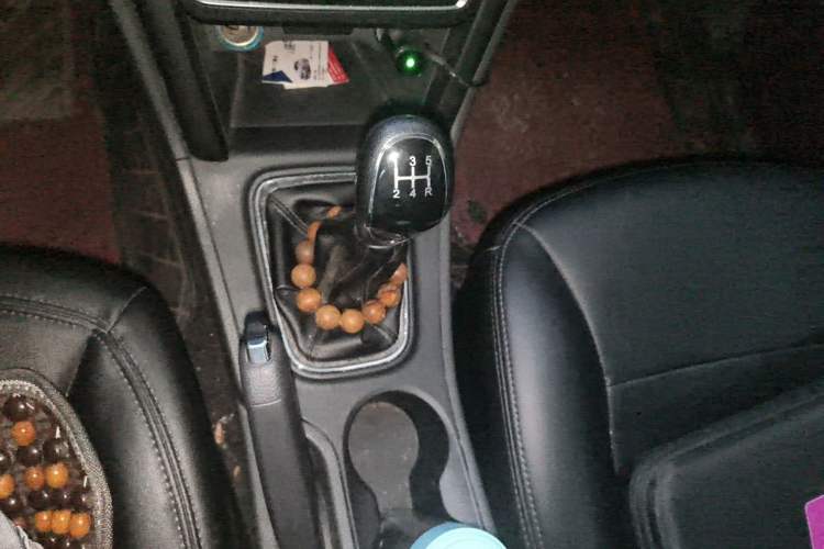 Used Chery Tiggo 3 2020 Million Global Edition 1.5L Manual Fashion Model Gear Lever