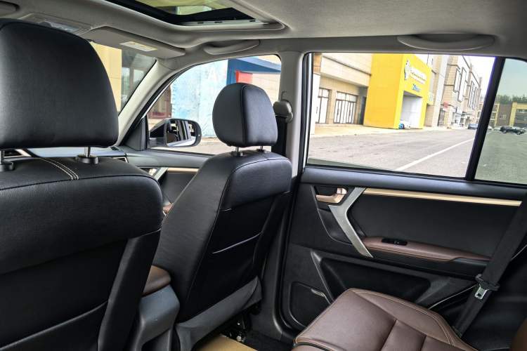 Used Chery Tiggo 3 2020 Million Global Edition 1.5L Manual Elite Model Headliner