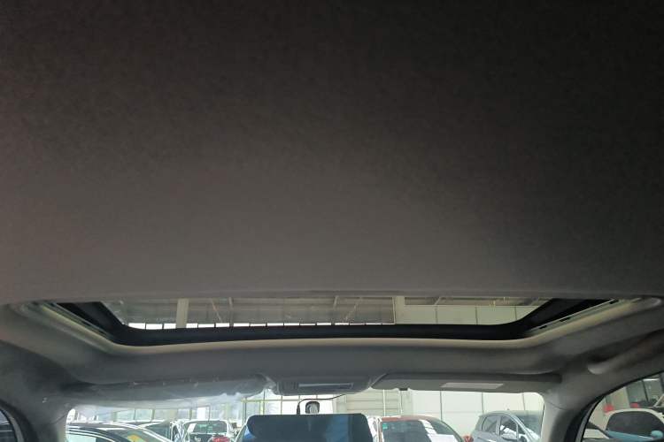 Used Chery Tiggo 3 2020 Million Global Edition 1.5T CVT Elite Model Headliner