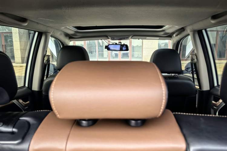 Used Chery Tiggo 3 2020 Million Global Edition 1.5L Manual Elite Model Interior 2