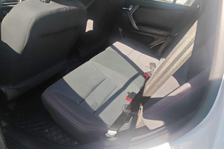 Used Chery Tiggo 3 2020 Million Global Edition 1.5L Manual Fashion Model Interior 4