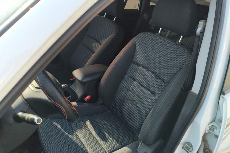 Used Chery Tiggo 3 2020 Million Global Edition 1.5L Manual Fashion Model Left Front Seat