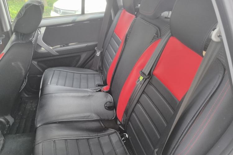 Used Chery Tiggo 3 2020 Million Global Edition 1.5L Manual Fashion Model Left Rear Seat