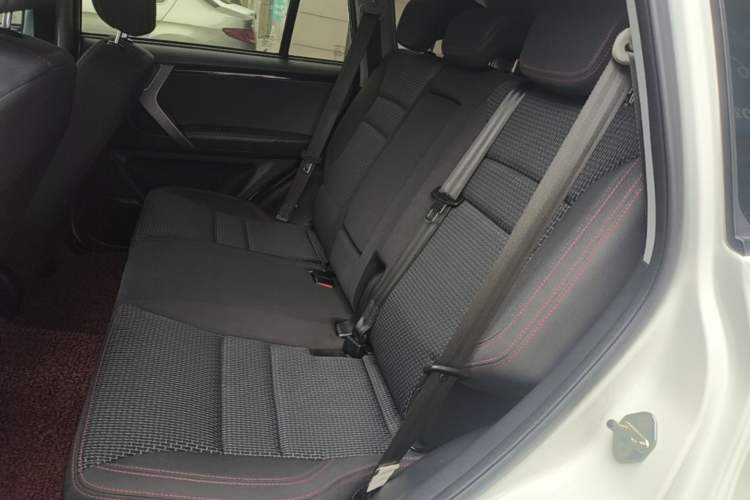 Used Chery Tiggo 3 2020 Million Global Edition 1.5L Manual Fashion Model Left Rear Seat