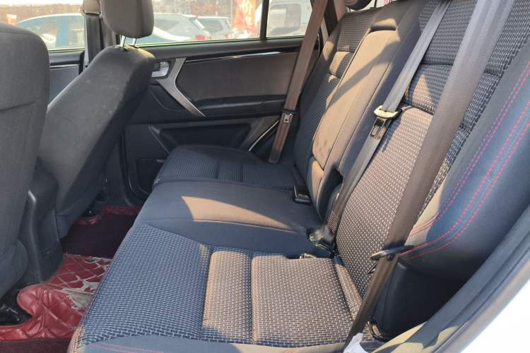 Used Chery Tiggo 3 2020 Million Global Edition 1.5L Manual Fashion Model Left Rear Seat