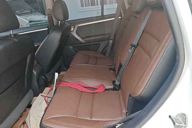 Used Chery Tiggo 3 2020 Million Global Edition 1.5L Manual Elite Model Left Rear Seat