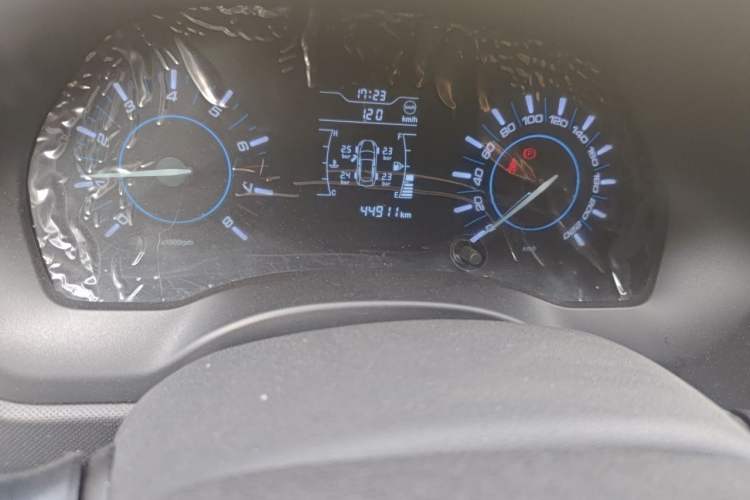 Used Chery Tiggo 3 2020 Million Global Edition 1.5L Manual Fashion Model Odometer Close Up