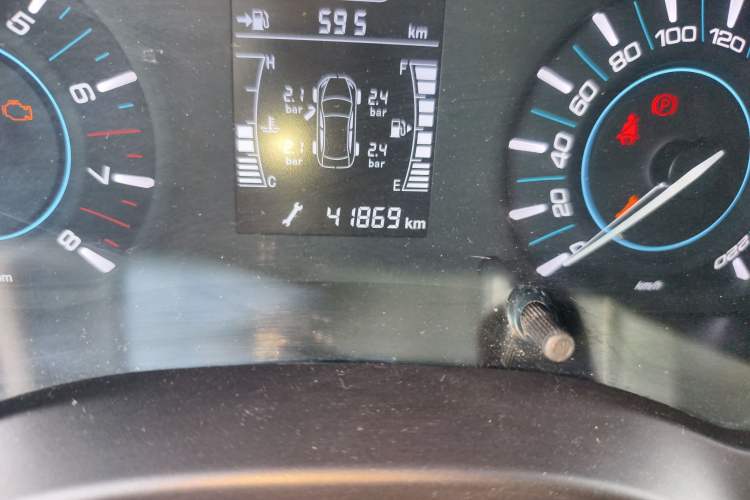 Used Chery Tiggo 3 2020 Million Global Edition 1.5L Manual Fashion Model Odometer Close Up