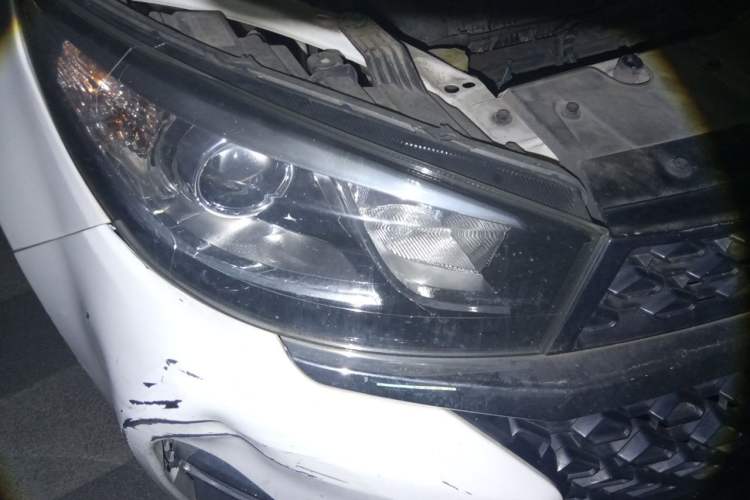 Used Chery Tiggo 3 2020 Million Global Edition 1.5L Manual Fashion Model Right Front Headlight