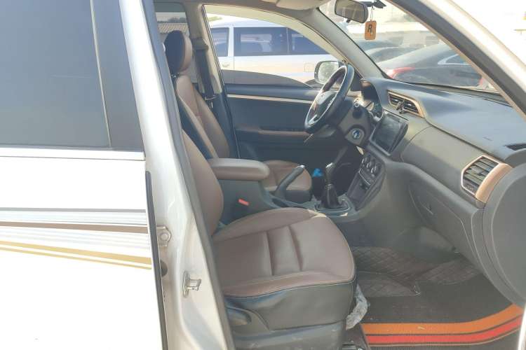 Used Chery Tiggo 3 2020 Million Global Edition 1.5L Manual Elite Model Right Front Seat