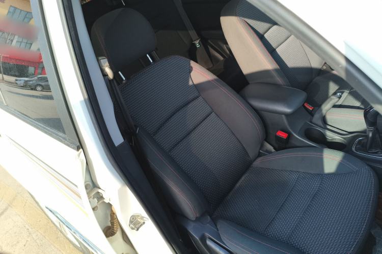 Used Chery Tiggo 3 2020 Million Global Edition 1.5L Manual Fashion Model Right Front Seat