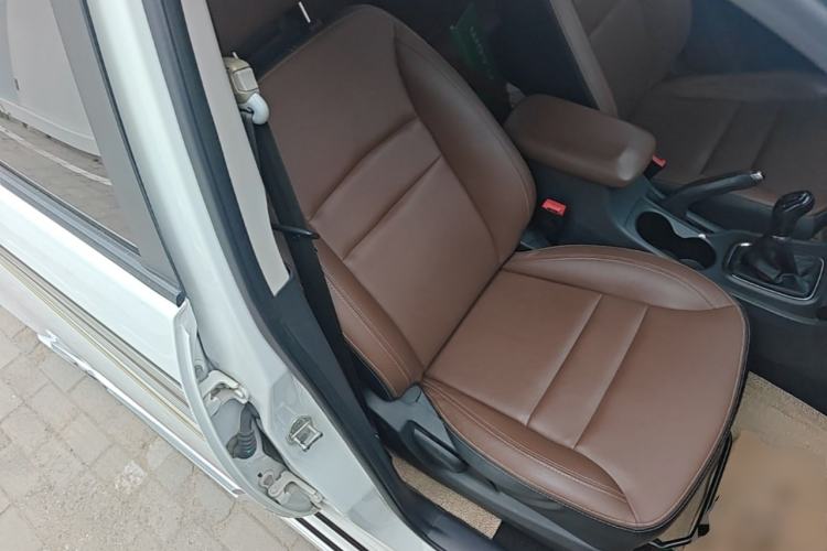 Used Chery Tiggo 3 2020 Million Global Edition 1.5L Manual Elite Model Right Front Seat
