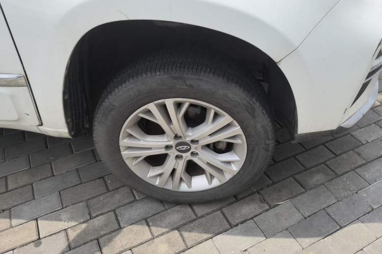 Used Chery Tiggo 3 2020 Million Global Edition 1.5L Manual Fashion Model Right Front Wheel Hub