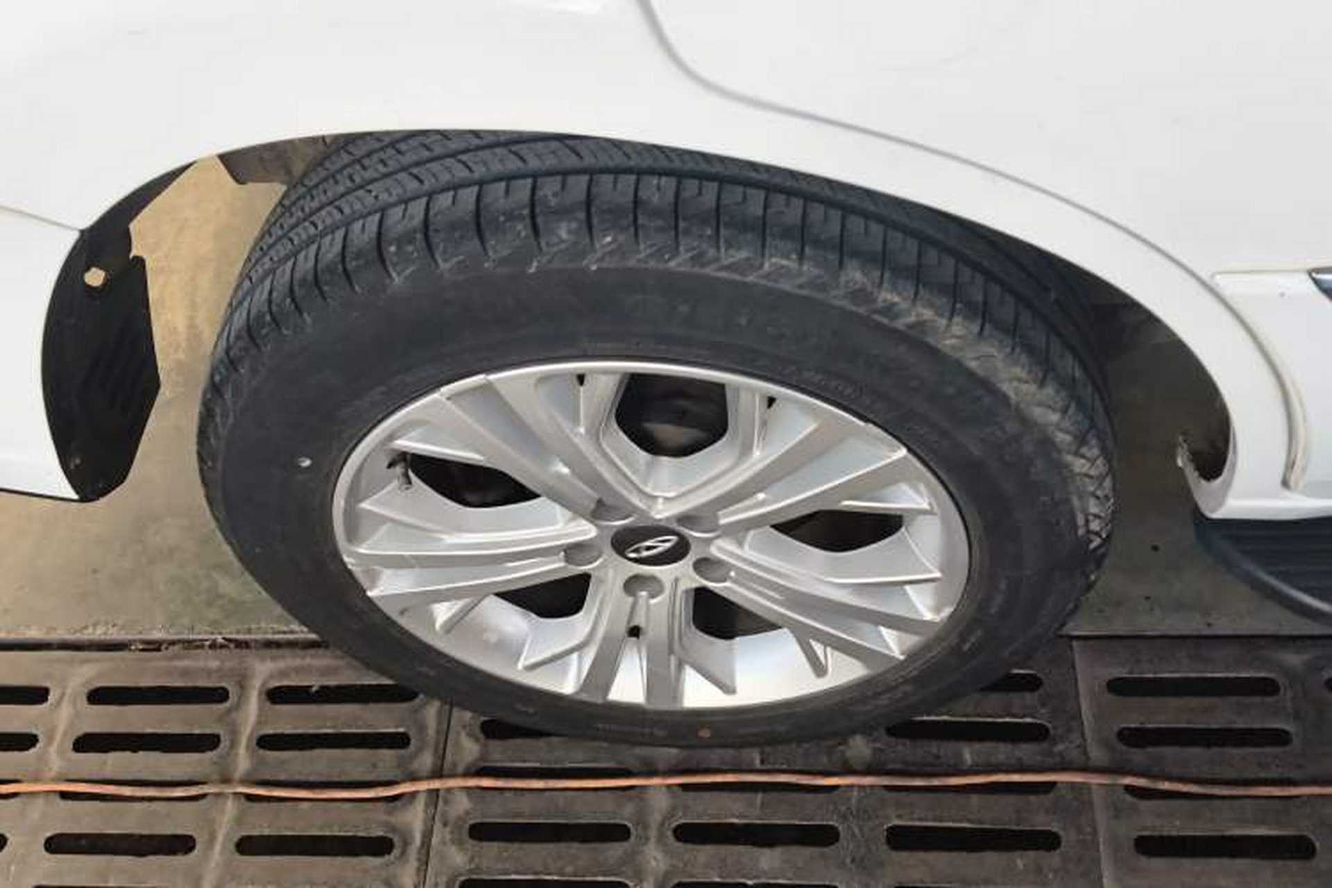 Used Chery Tiggo 3 2020 Million Global Edition 1.5L Manual Fashion Model Right Rear Wheel Hub