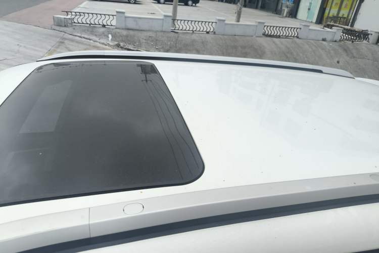 Used Chery Tiggo 3 2020 Million Global Edition 1.5L Manual Elite Model Roof