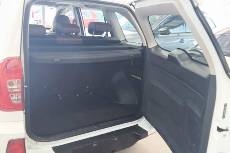 Used Chery Tiggo 3 2020 Million Global Edition 1.5L Manual Elite Model Trunk