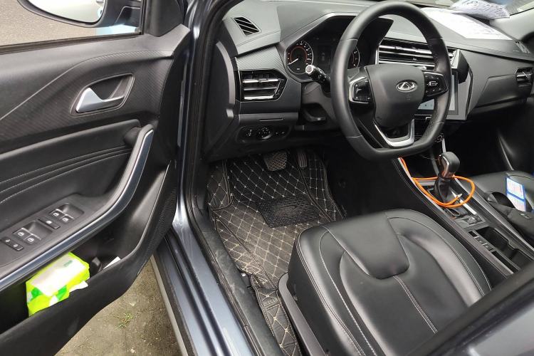 Used Chery Tiggo 3X 2021 Facelifted PLUS 1.5L CVT "Pukua" Red Jujube Edition Type I Driver Seat