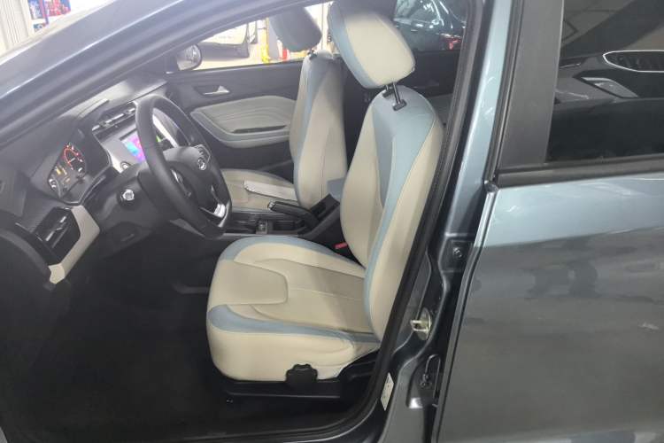 Used Chery Tiggo 3X 2022 Diamond Edition 1.5L CVT Elite Version Interior 1