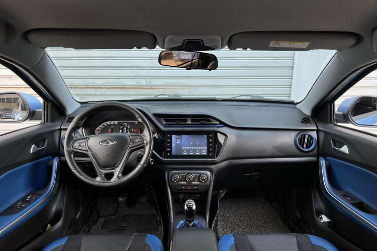 Used Chery Tiggo 3X 2017 1.5L Manual Fashion Edition Interior 2