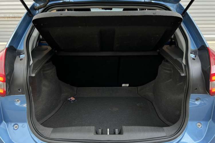 Used Chery Tiggo 3X 2017 1.5L Manual Fashion Edition Interior 7