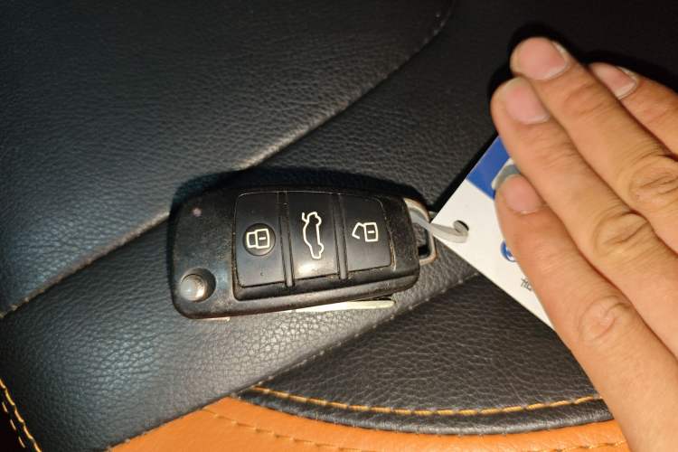 Used Chery Tiggo 3X 2017 1.5L Automatic Urban Edition Vehicle Key