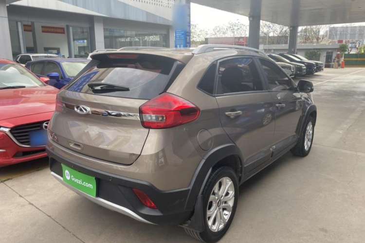 Used Chery Tiggo 3X 2017 1.5L Manual Urban Leading Edition Exterior 6