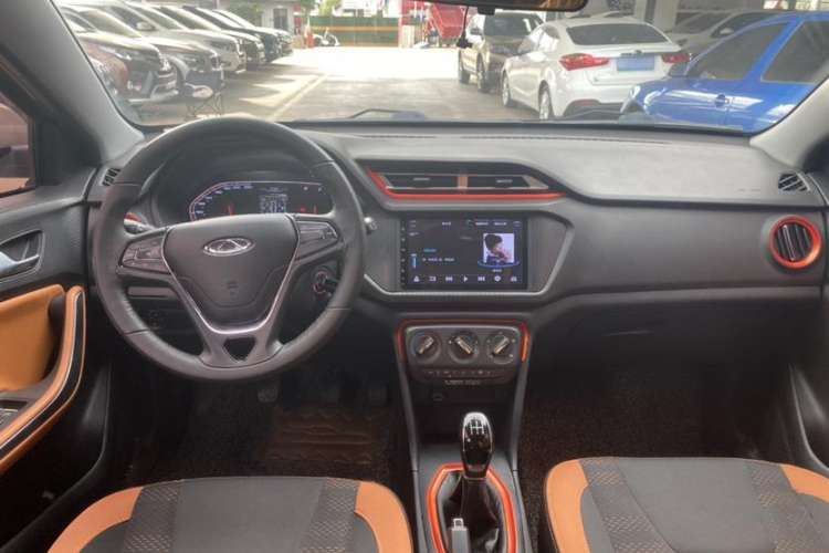 Used Chery Tiggo 3X 2017 1.5L Manual Urban Leading Edition Interior 1