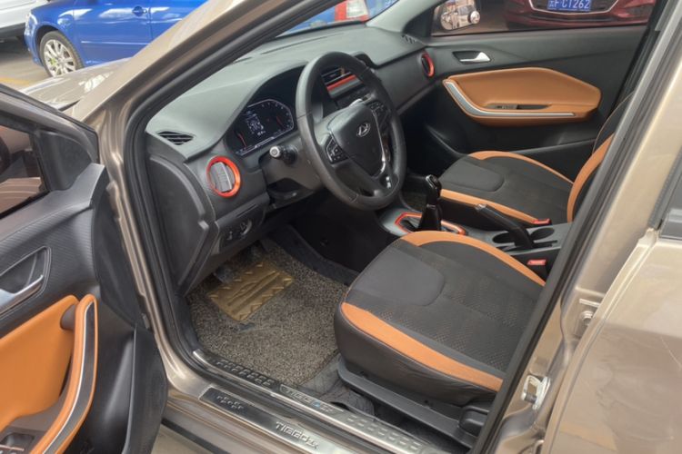 Used Chery Tiggo 3X 2017 1.5L Manual Urban Leading Edition Interior 3