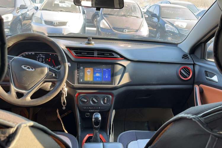 Used Chery Tiggo 3X 2017 1.5L Automatic Comfort Edition Interior 3