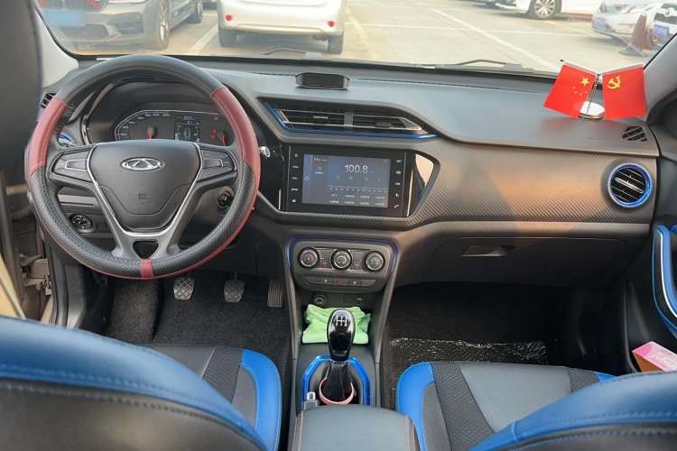 Used Chery Tiggo 3X 2017 1.5L Manual Fashion Edition Interior 3