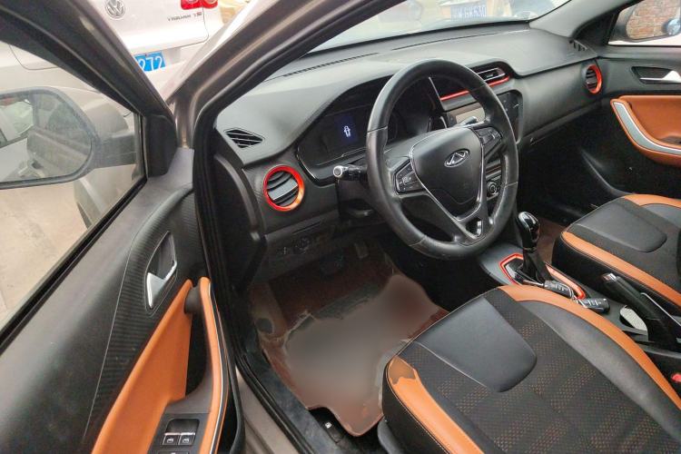 Used Chery Tiggo 3X 2017 1.5L Automatic Fashion Edition Interior 3