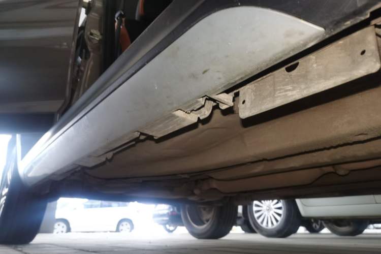 Used Chery Tiggo 3X 2017 1.5L Manual Urban Leading Edition Right Side Sill