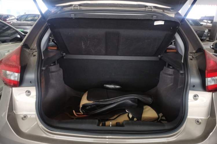 Used Chery Tiggo 3X 2017 1.5L Manual Urban Leading Edition Trunk
