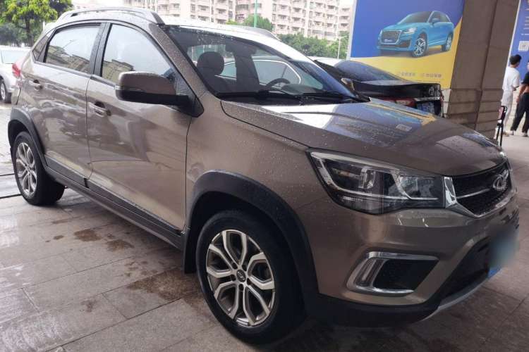 Used Chery Tiggo 3X 2017 1.5L Automatic Fashion Edition Front Right 45 Deg